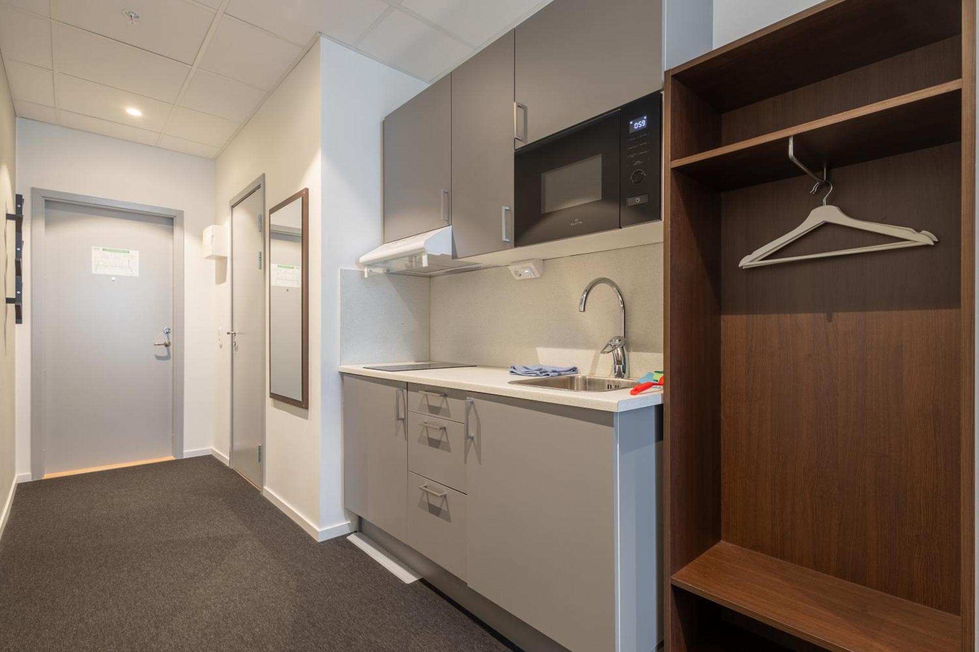 Stockholm Hotel Apartments Arlanda Xpo Eksteriør bilde